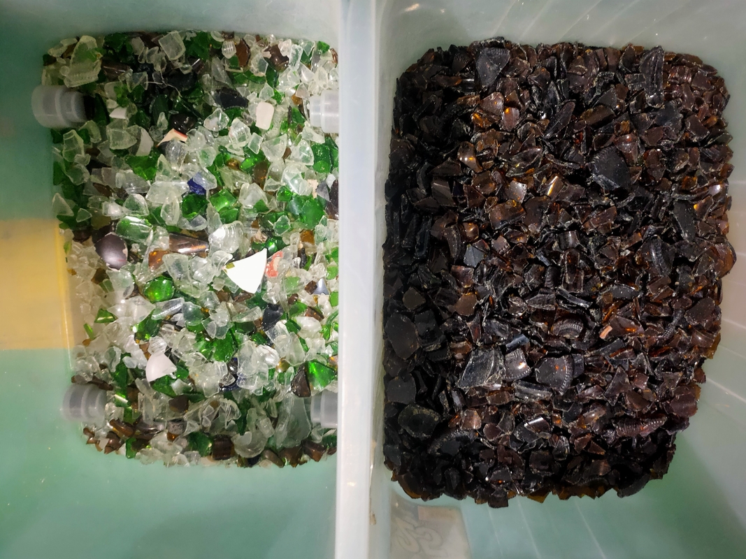Optische zwei Schicht-sortierende Glasmaschine für farbiges blaues Mischglas Browns