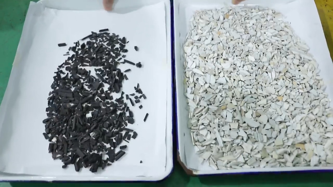 Plastikpartikel-Farbsortierende Maschine pp. aufbereitend, STREICHELN Sie PVC-Farbtrennzeichen-Maschine