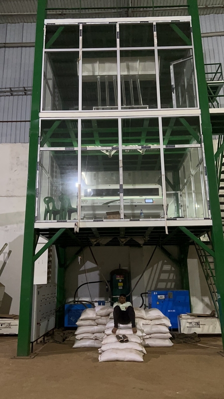 Edelstahl Material Bohnen Farbsorter mit 8 Schleusen 4 - 5 t/h