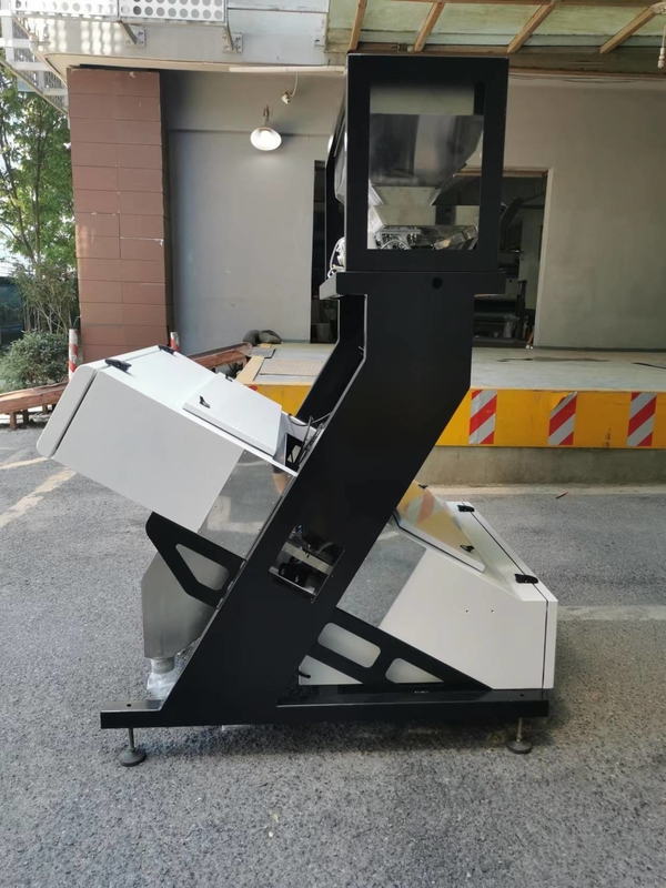 Stabiler Industrieller Erdnussfarbsorter Professionelle Erdnussfarbsortiermaschine