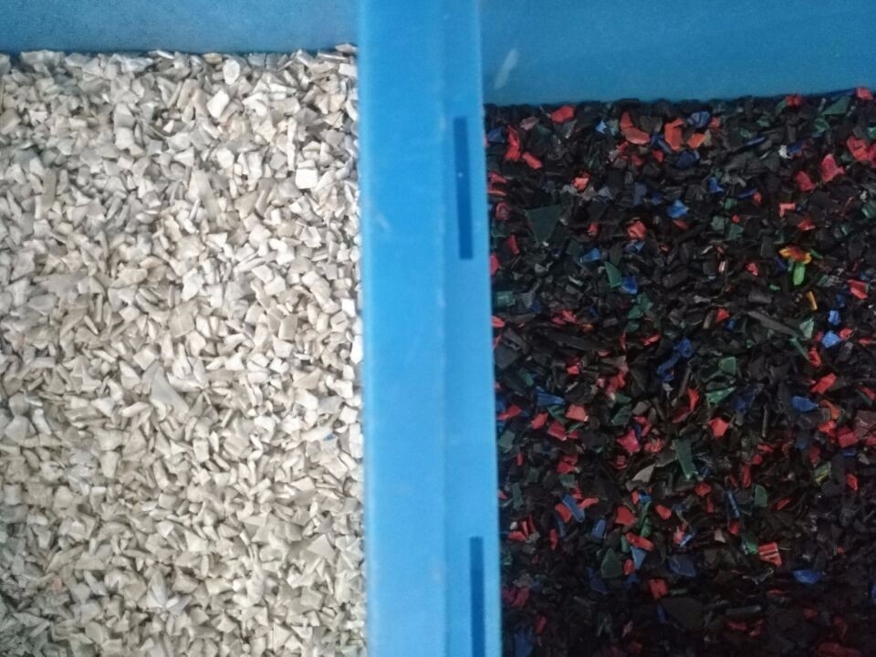 Kunststofffarbsortierer Hochpräzisionsfarbsortierer für Haustiere Kunststoffe in Granulat- oder Flachform
