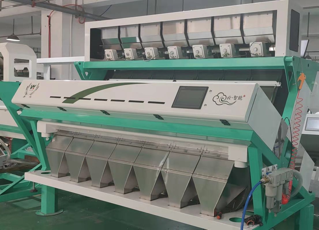 7 Chute Intelligente vollautomatische chinesische Sorghum-Farbsortiermaschine 70 Tonnen pro Tag