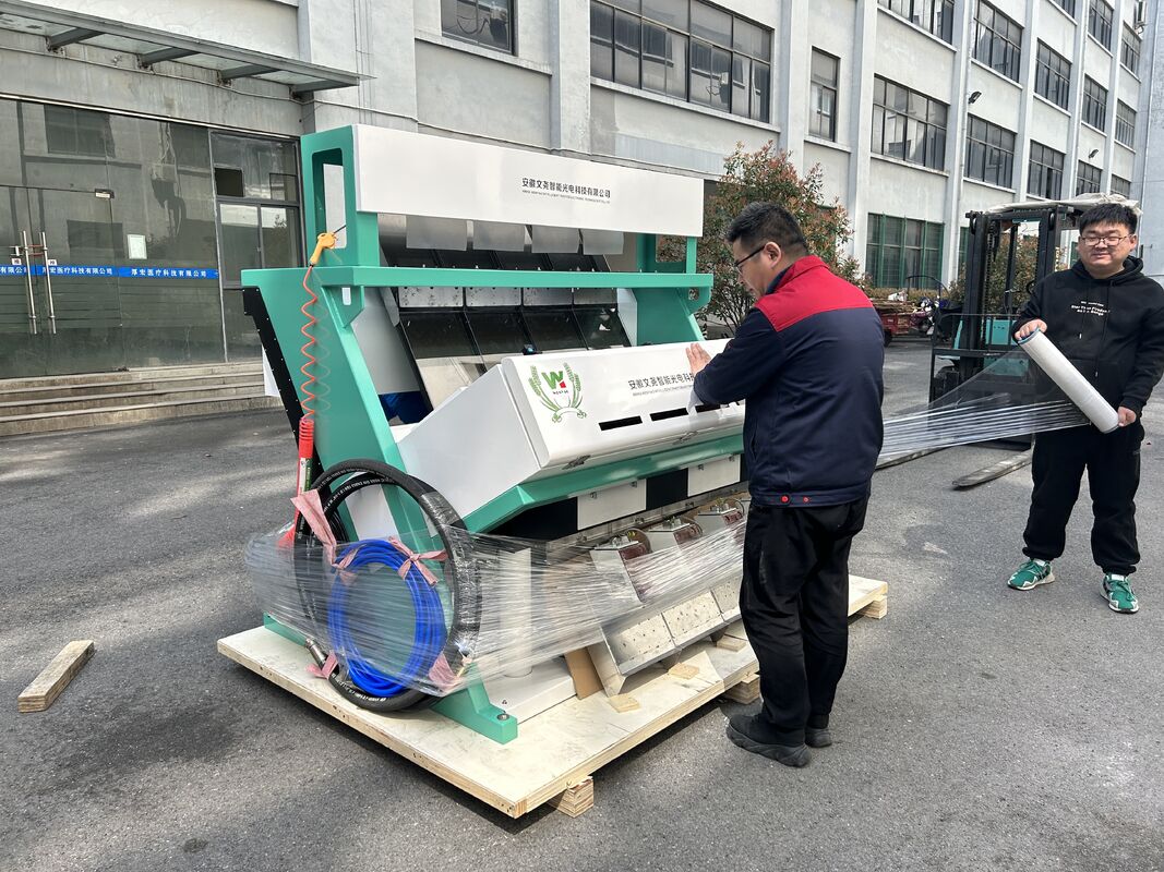 WENYAO Intelligente 4-Schacht-Optik-Getreidesortiermaschine Hohe Genauigkeit und 2-4 T/H Kapazität Reis-Weizen-Sortiermaschine