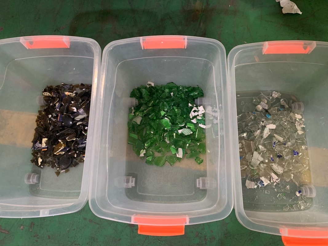 Optische zwei Schicht-sortierende Glasmaschine für farbiges blaues Mischglas Browns
