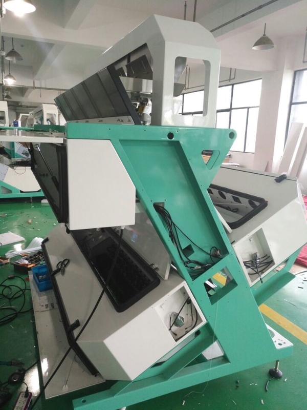 Wenyao Rice Color Sorter Four transportiert mit WIFI-Fernsteuerungsservice auf einer Rutschbahn